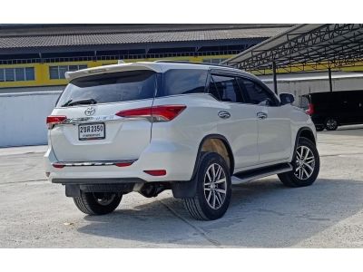 TOYOTA NEW FORTUNER 2.4 V.2WD.DISC 4 ล้อ AT ปี2018 รูปที่ 3
